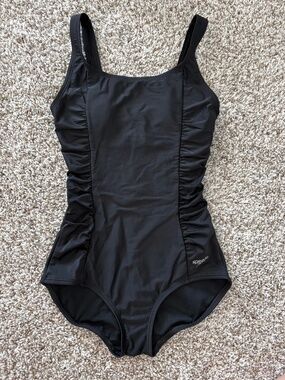 Speedo Women's Ultra Back Long One Piece Swimsuit Small